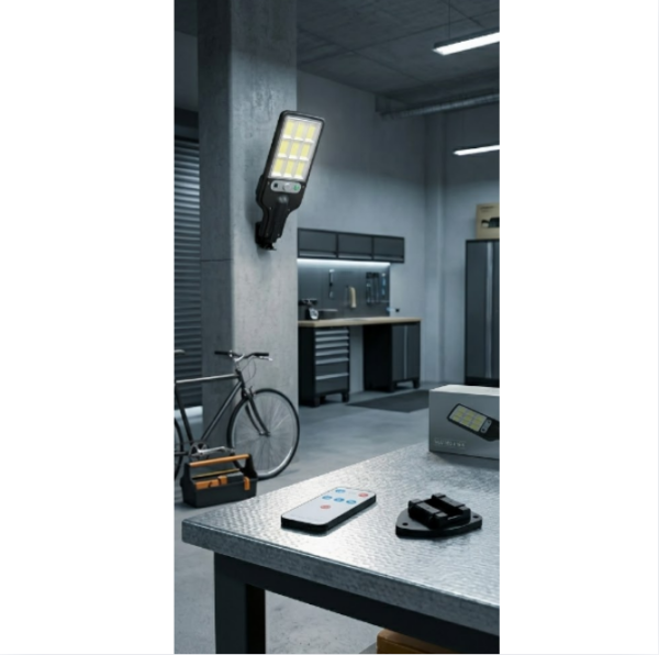 Luz LED Solar 616-4 con Control Remoto
